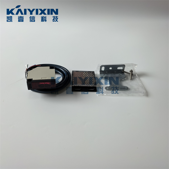 E3JK-R4M1-OMRON-13N